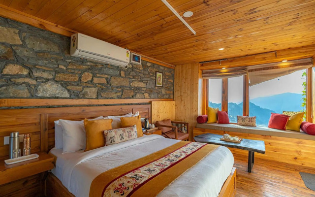 StayVista at DAAFI House with Comp Breakfast