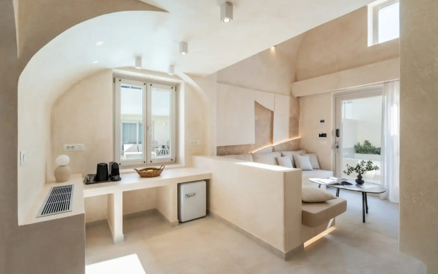 Heyday Luxury Suites