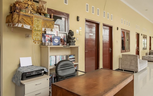 RedDoorz @ Jalan Hos Cokroaminoto Mataram