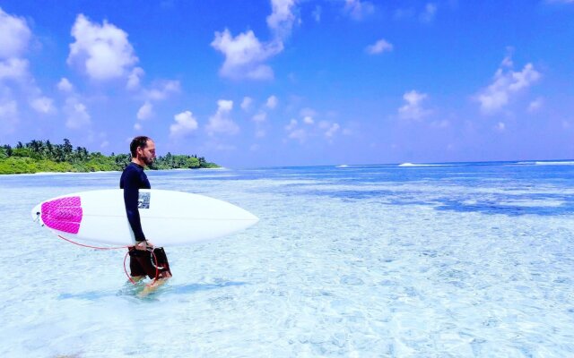 Muli Inn Surf View Maldives
