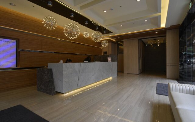 FM Hotel
