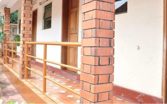 Bukoto Guest House and Apartments