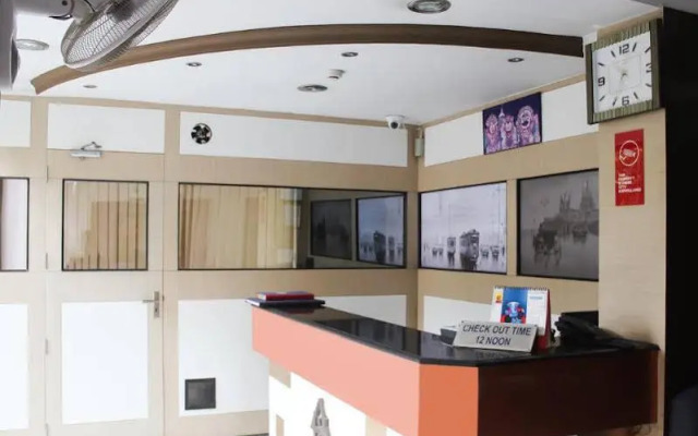 Hotel Arya International