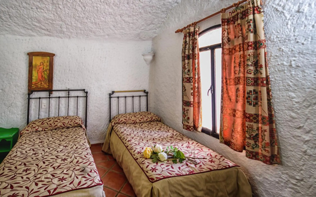 Cuevas Pedro Antonio de Alarcon