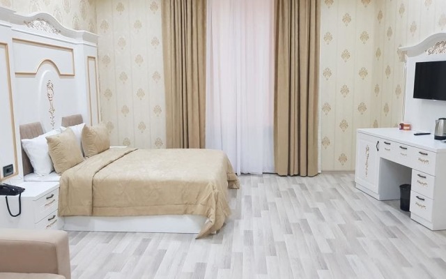 White Boutique Baku Hotel