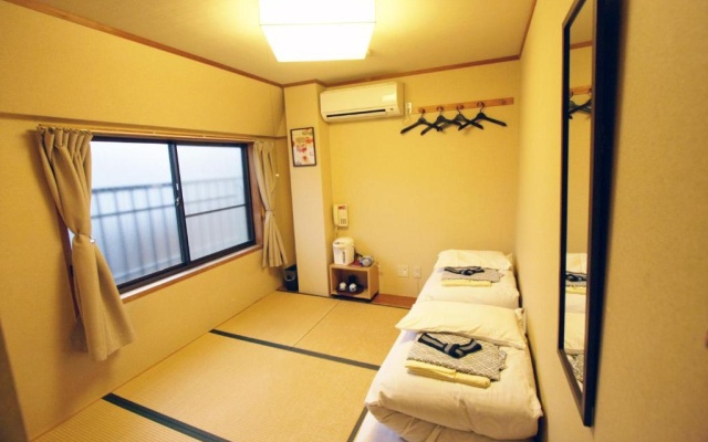 (futon beds) Twin room (트윈 침대 2개) 사진 2