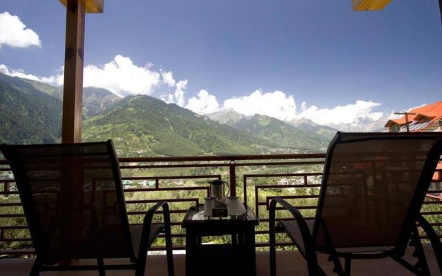 OYO Premium Hampta View