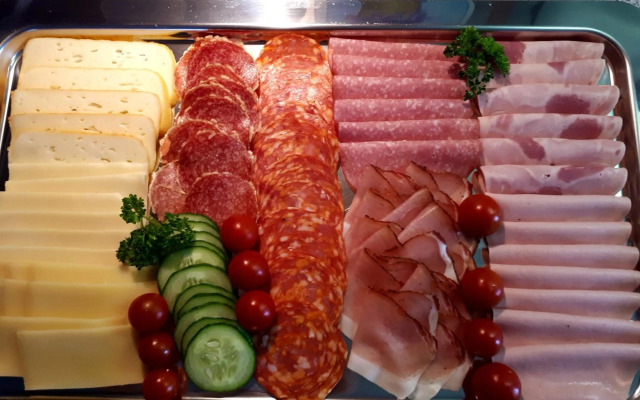 Pension Kreuzinger, 5310 Tiefgraben