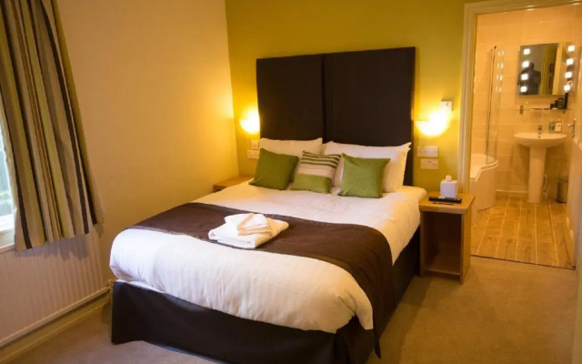 Wakefield Limes Lodge