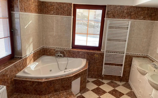 Apartmany215