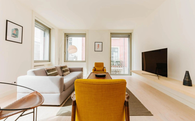 NEW Luxury 2 BDR apartment downtown!