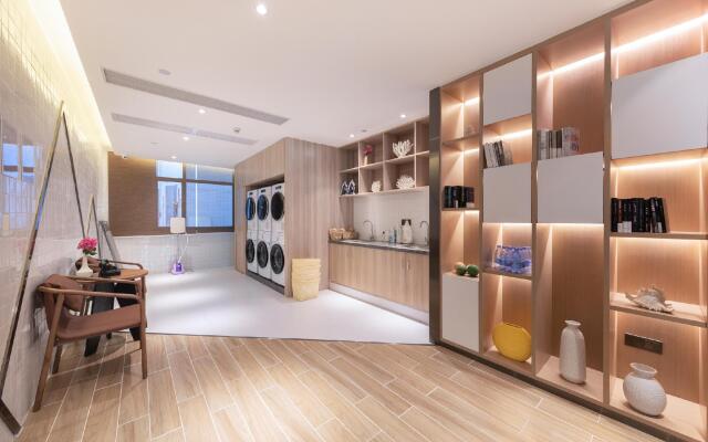 Atour Hotel Qingyuan Qingxin