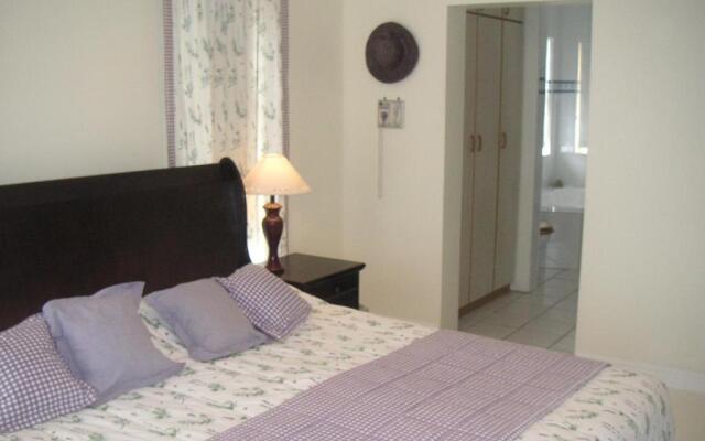 Waterside Living MM1304