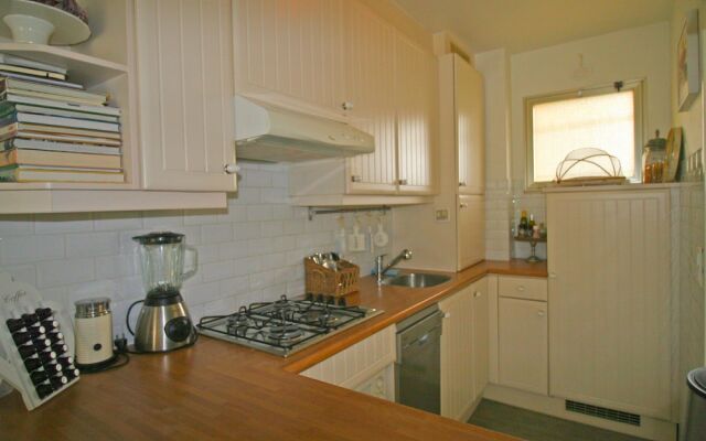 Inviting Apartment in South of France Near the Sea