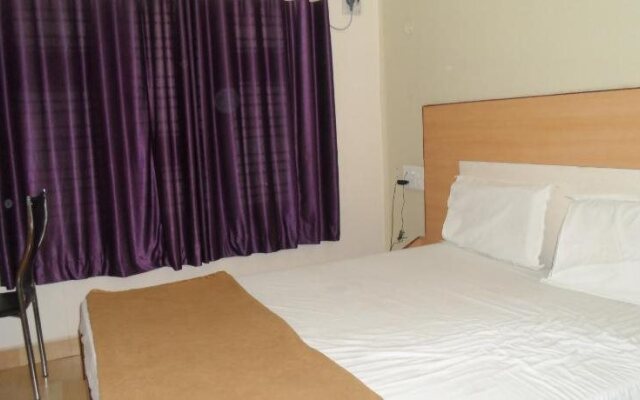 Hotel Pasuparthy Residency