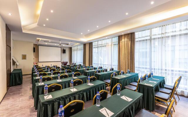 Elan Inn Nantong Langshan Xingguangyao Center