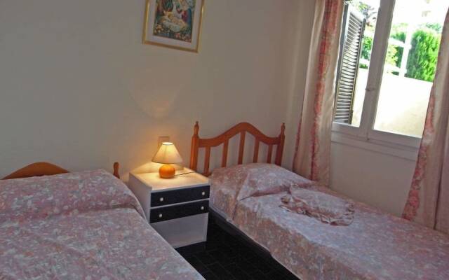 Inmovecos Optimist 18