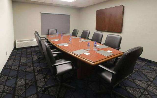 Courtyard by Marriott Monterrey Airport