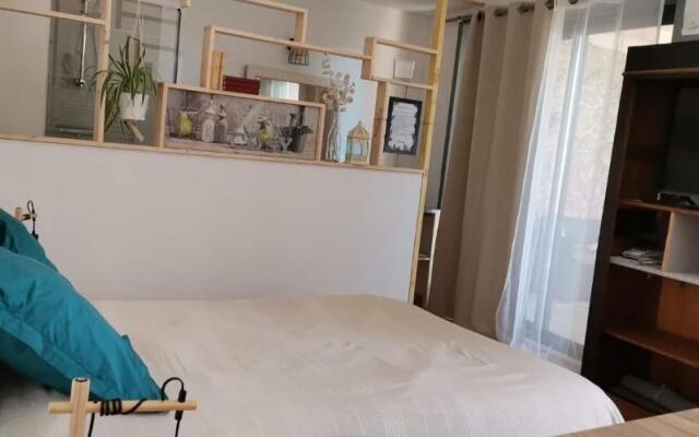 La Dolce Vita Studio indépendant avec terrasse