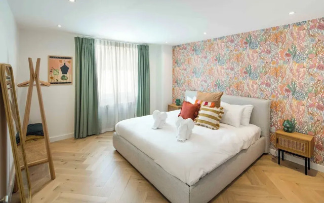 2Bed 2Bath Stunning Shoreditch Apartment