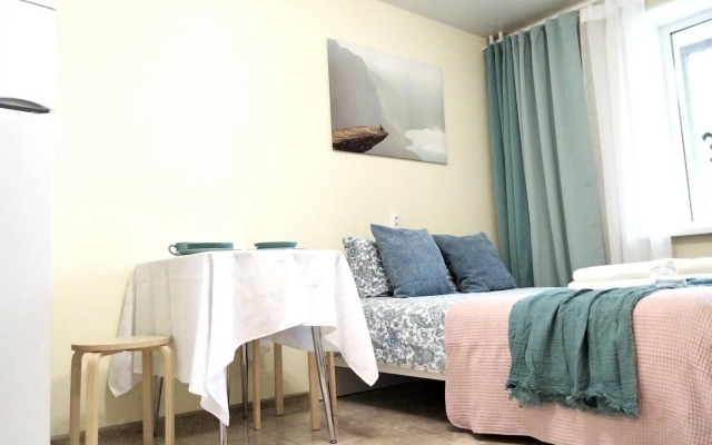 Apartment on Matrosova 20-2