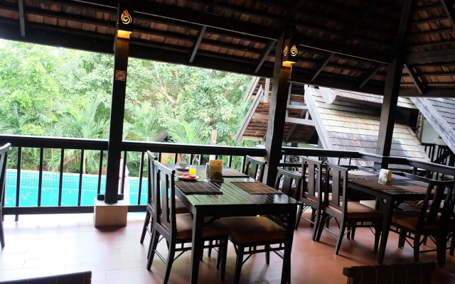 Rainforest Chiangmai Hotel