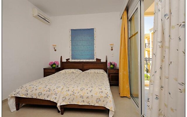 Kastalia Suites & Village Saint Nikolas