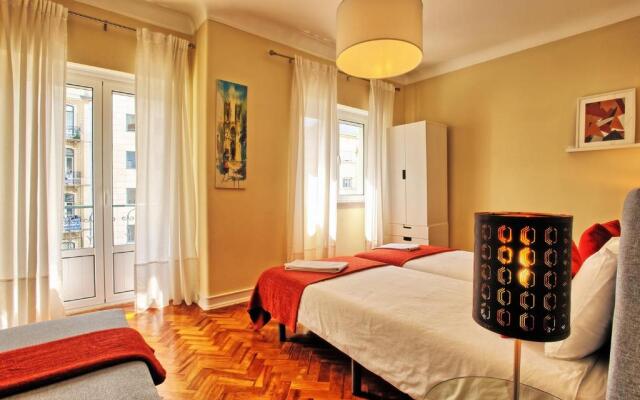 Almirante 3-Four Bedrooms