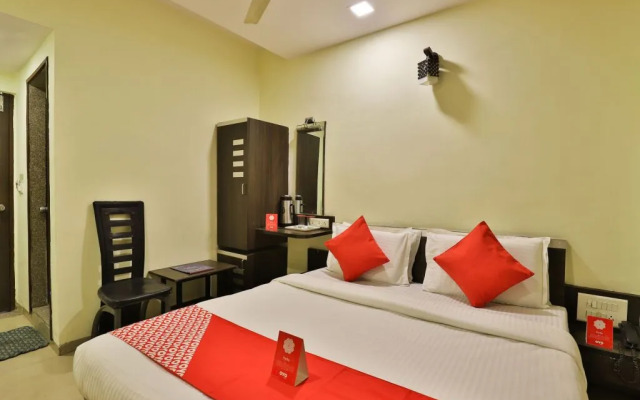 Hotel Santro By OYO Rooms
