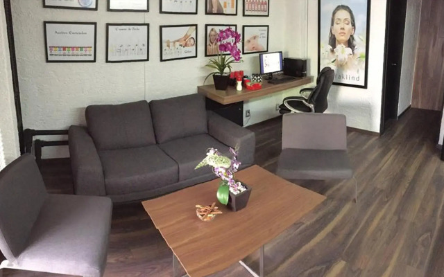 Aurora Suites