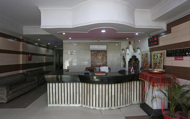 OYO 35366 Hotel Shiv Murti