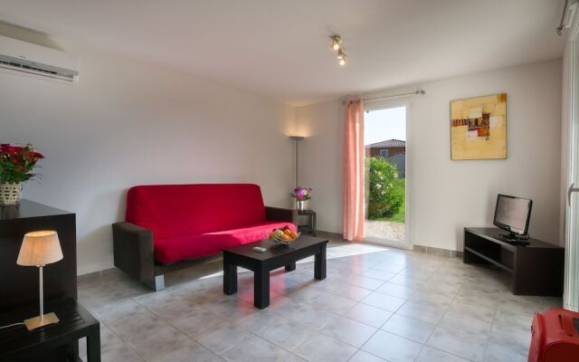 Semi-detached Home in Mediterranean Style in Languedoc