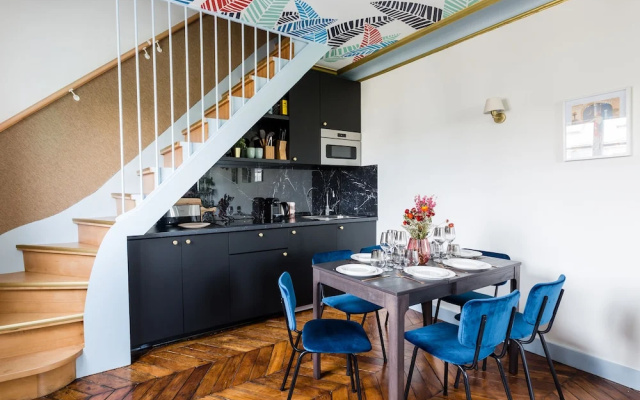 Luxury 2 Bedroom Duplex - Beautiful Monument View