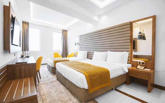 Noor Land Hotel