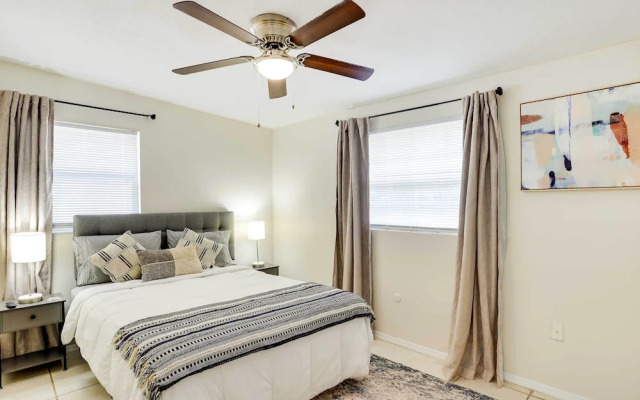 Pet-friendly Lakeland Escape w/ Private Pool!