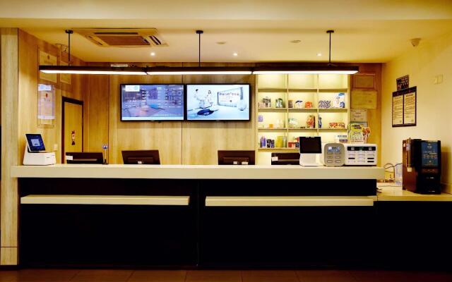 Hanting Hotel Zhuanghe Qiansheng Store