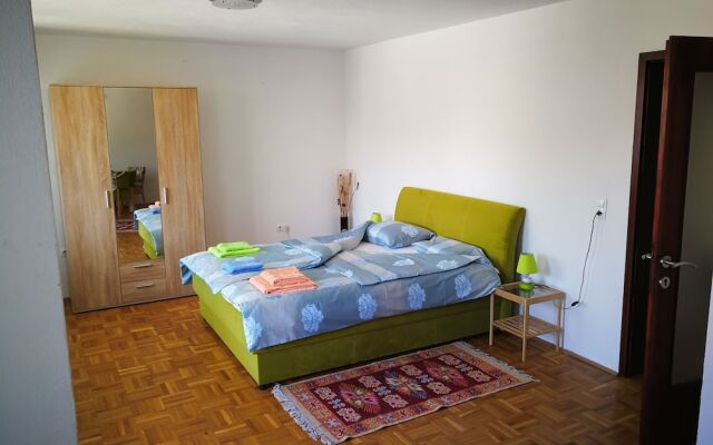 Apartments Aora