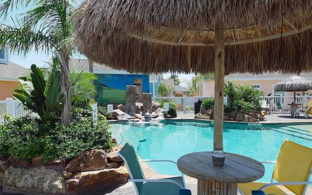 Admirals Quarters 103PB