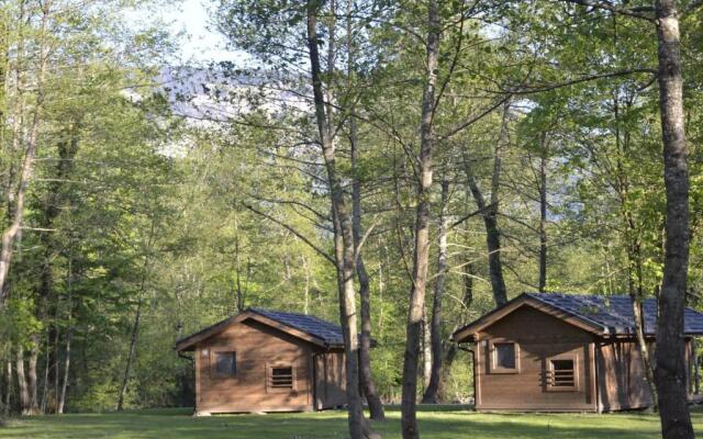 Logis Hôtel les Lodges Du Lac