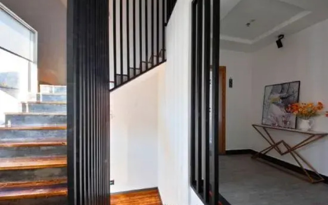Suzhou Banmu Xianyun Homestay (Xishan Scenic Area)