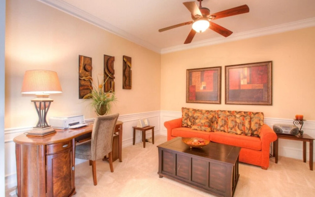 Orlando Escape 2 Bedroom Condo by RedAwning