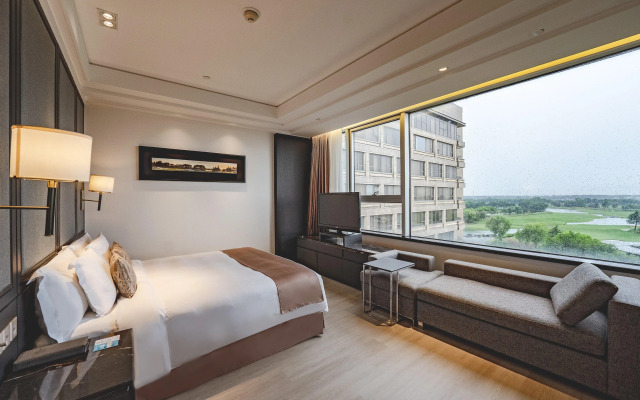 Crowne Plaza Shanghai Anting by IHG