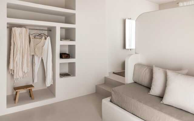 Om Living Milos