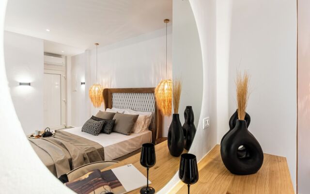 V Luxury Apartments Naxos