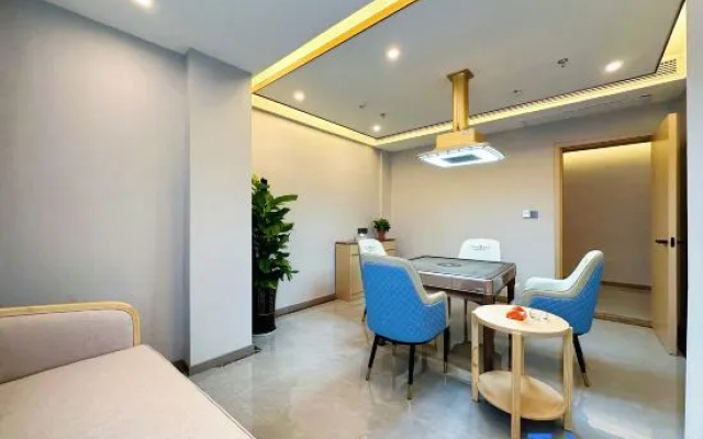 Tumadil Hotel (City Center Square Branch)