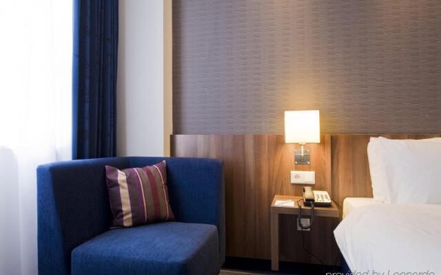 Holiday Inn Express Amsterdam - South, an IHG Hotel