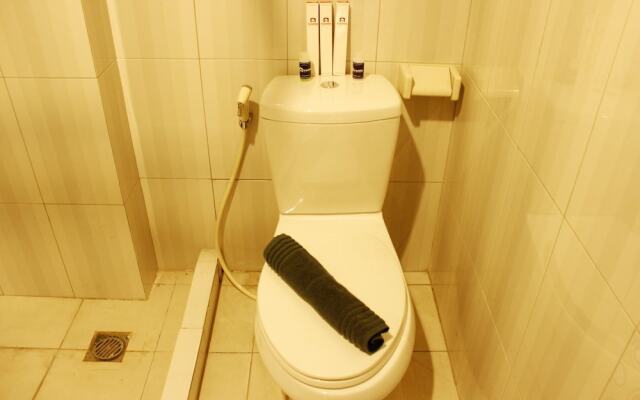 Homey 2BR Apartment at Galeri Ciumbuleuit 2 By Travelio