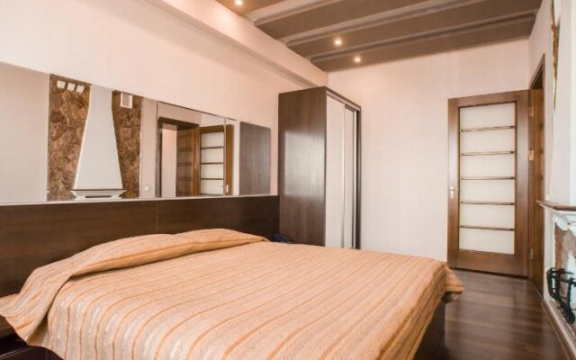 Hotel Apartments Adresa