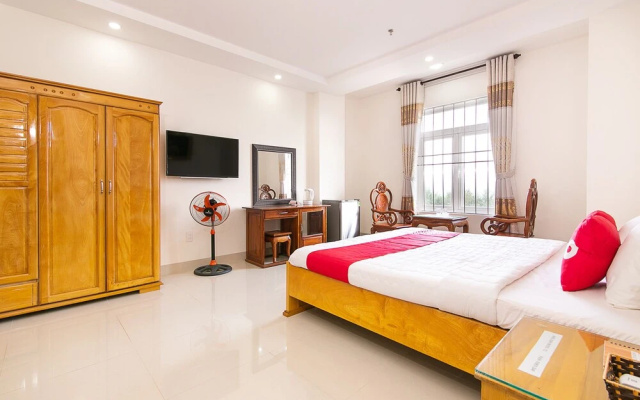 OYO 784 Tn Eden Hotel