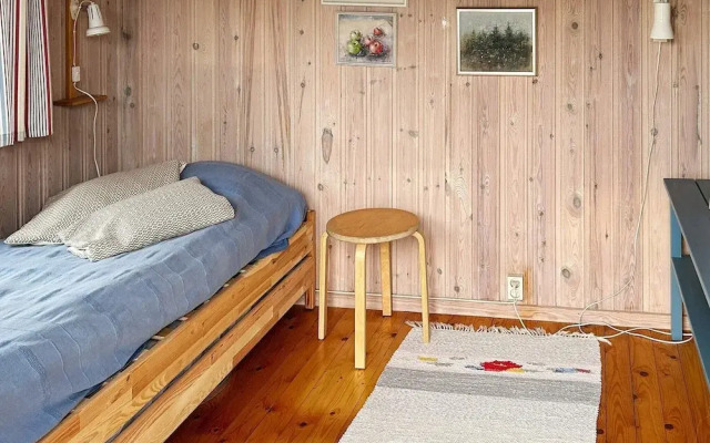 Cosy Cottage With Garden-by Traum